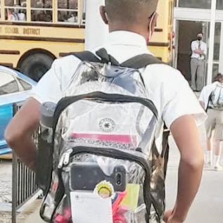  students clear backpacke 